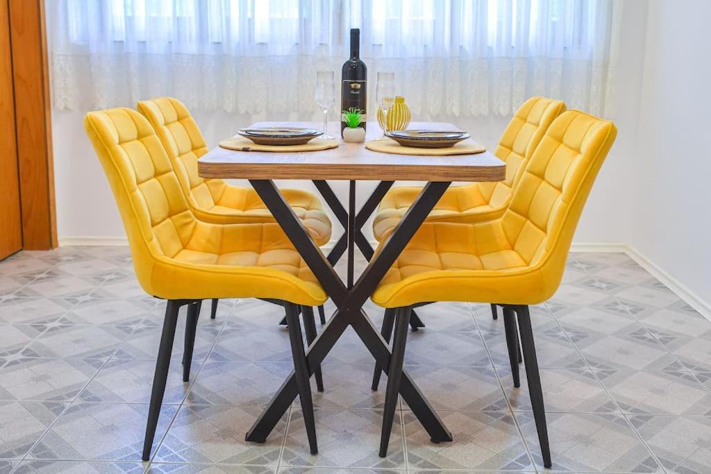 Appartamento Your Cozy Hideaway In Skopje